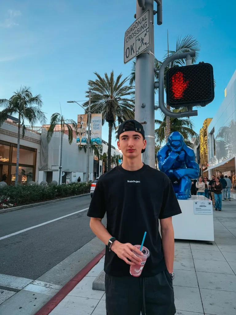 Enzo Deligny strolling through Beverly Hills, Los Angeles